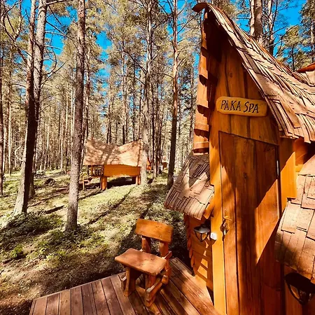 Paekapikumaja Vormsi Saarel 캠프장 *