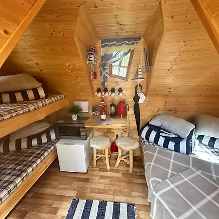 Paekapikumaja Vormsi Saarel Camping