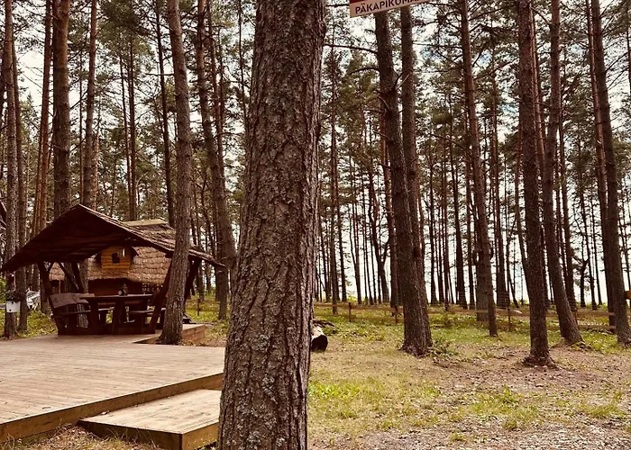 Paekapikumaja Vormsi Saarel